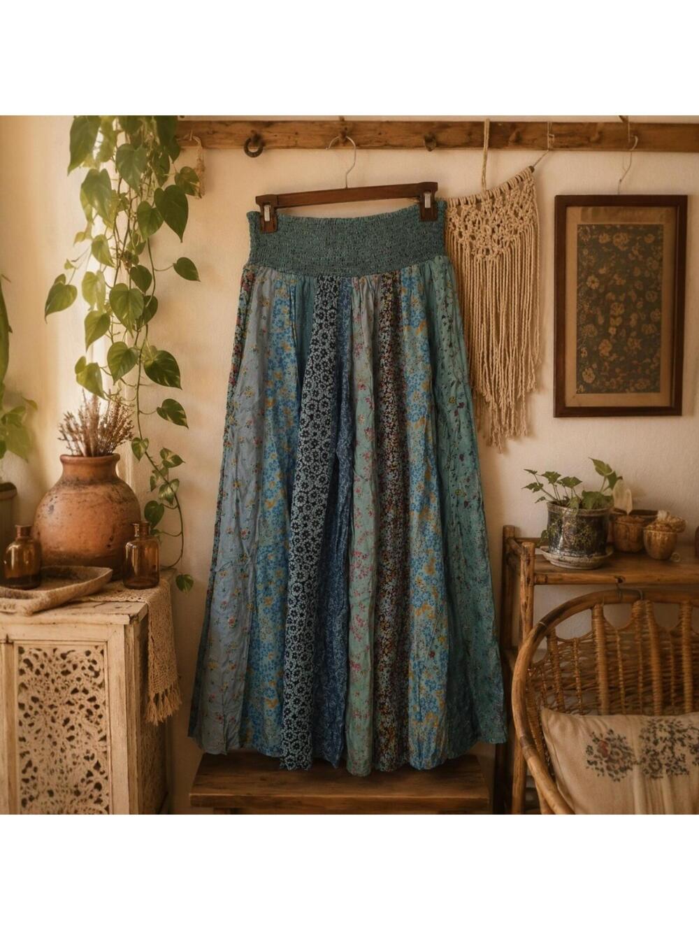 FREE SHIP! NWT Teal Rayon Patchwork Palazzo Pants-Size Small - Picture 7 of 7